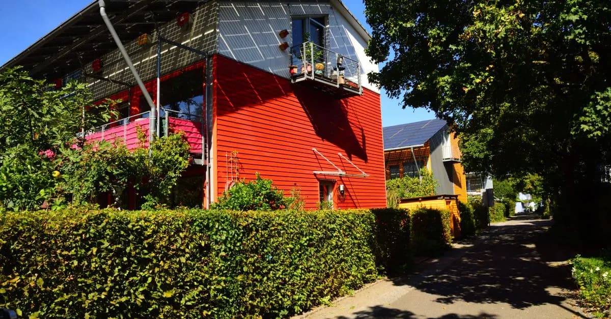 Guide to Eco-Friendly Accommodations
