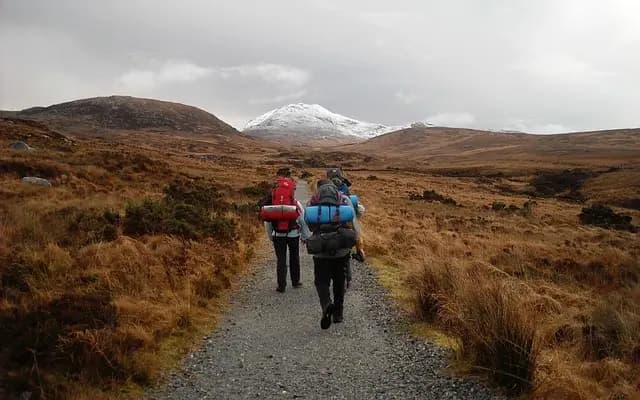 10 Essential Tips for Discovering Authentic Travel Experiences