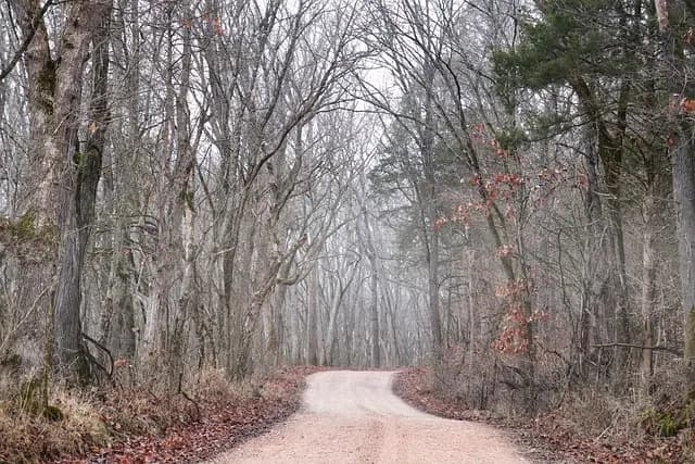How to Find Hidden Travel Gems on Your Next Adventure